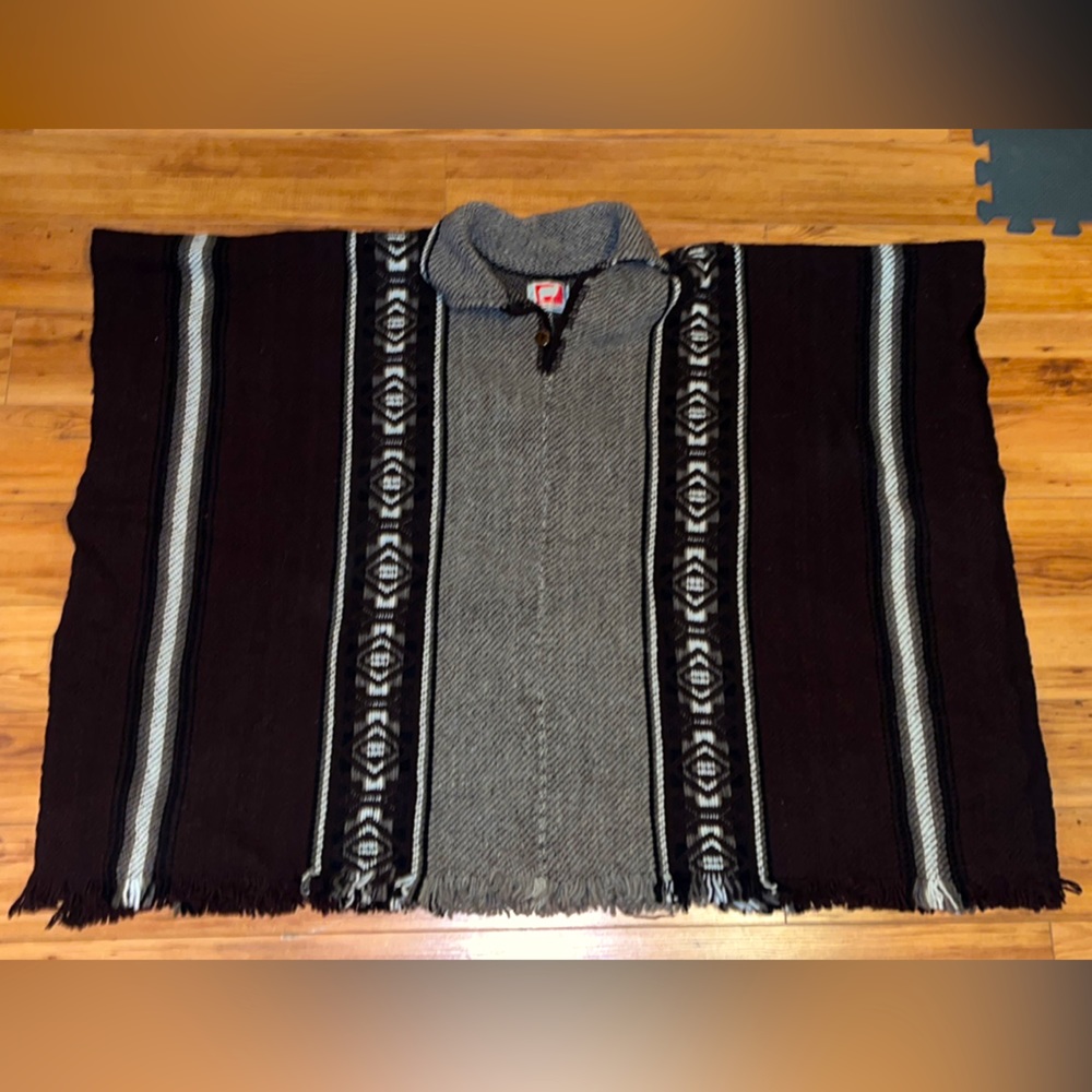 Unisex poncho